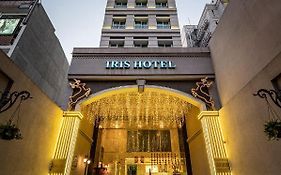Khách sạn Iris Saigon (gần sân bay Tân Sơn Nhất)